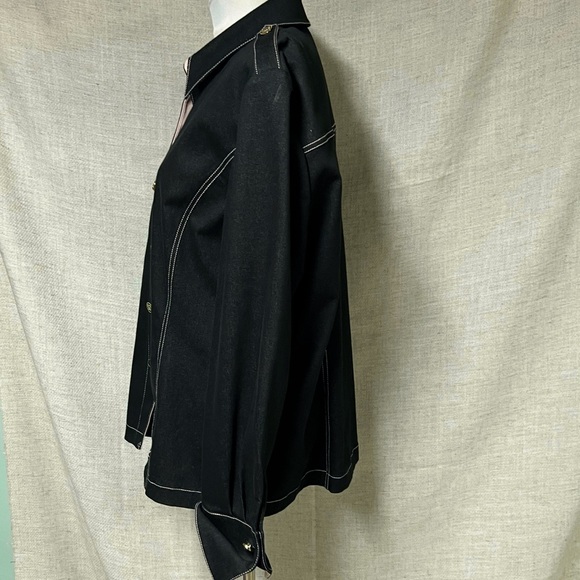 St John sport denim jacket - Picture 2 of 9